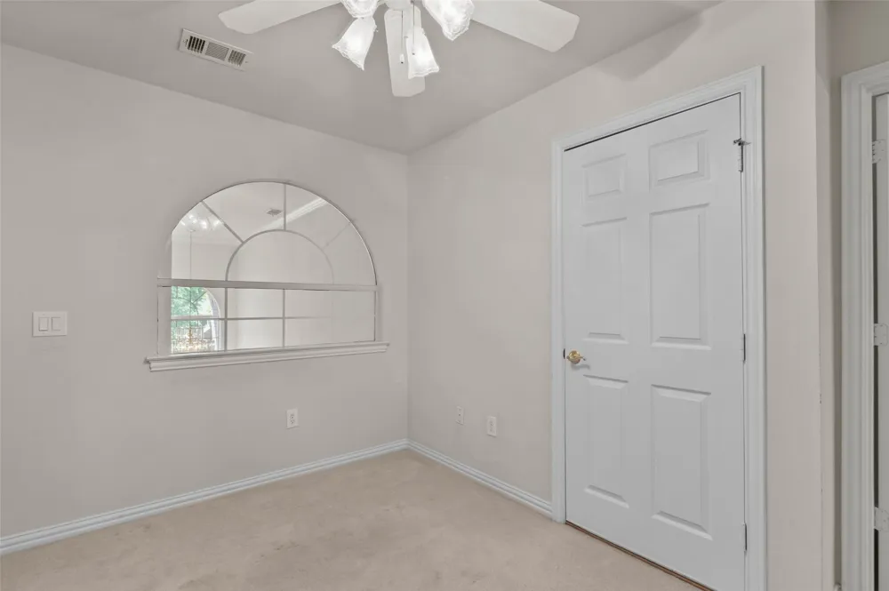 1709 Villa Court Corinth, TX 76210