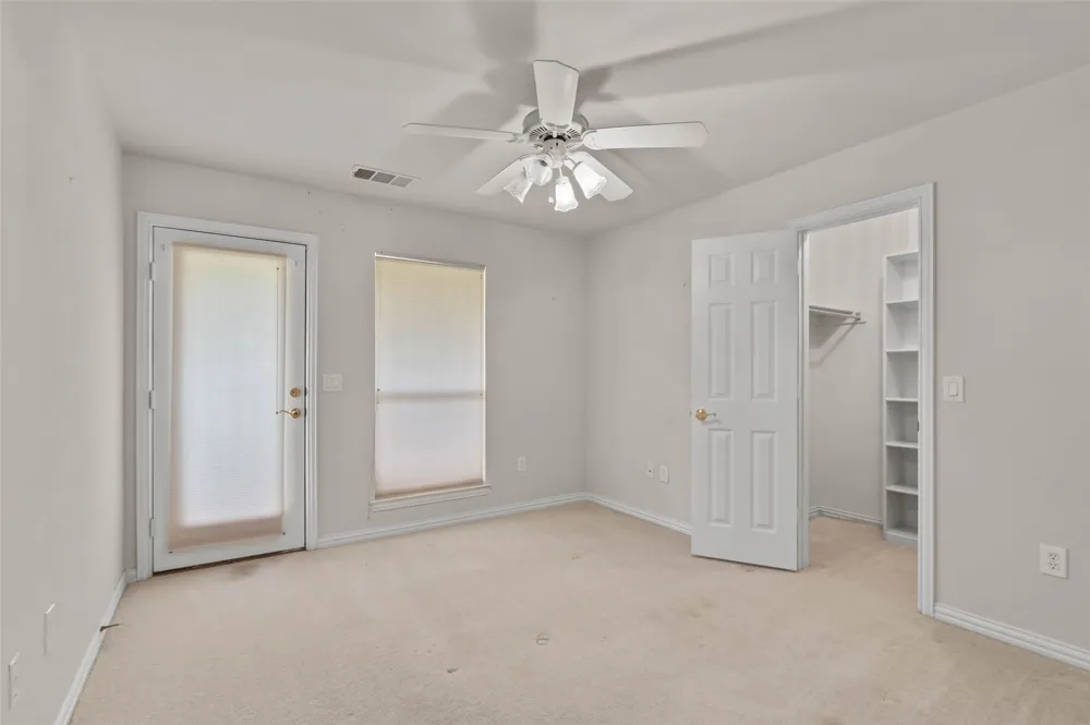 1709 Villa Court Corinth, TX 76210