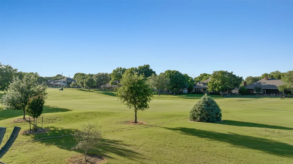 1709 Villa Court Corinth, TX 76210