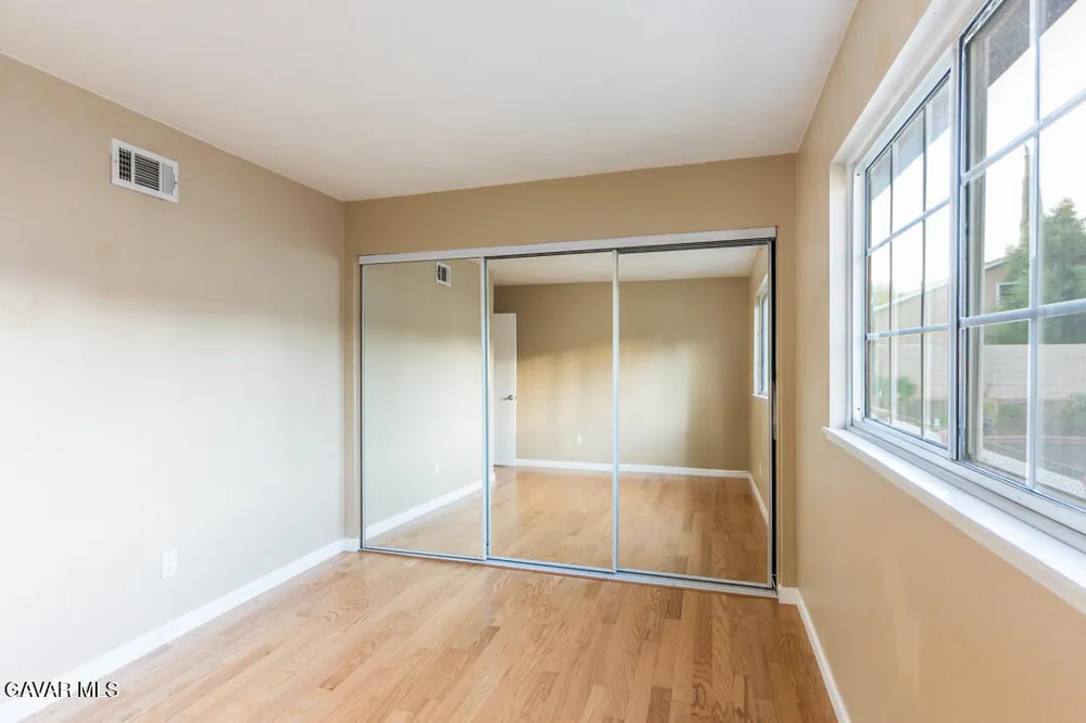 23132 Posada Drive Santa Clarita, CA 91354