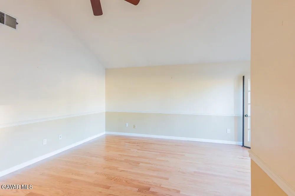 23132 Posada Drive Santa Clarita, CA 91354