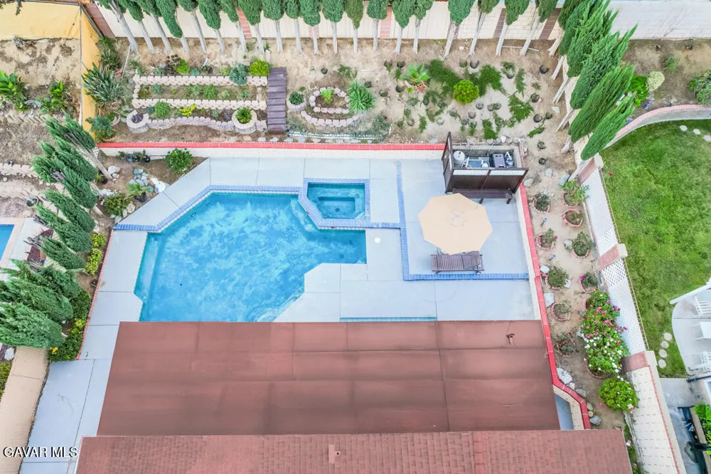 23132 Posada Drive Santa Clarita, CA 91354