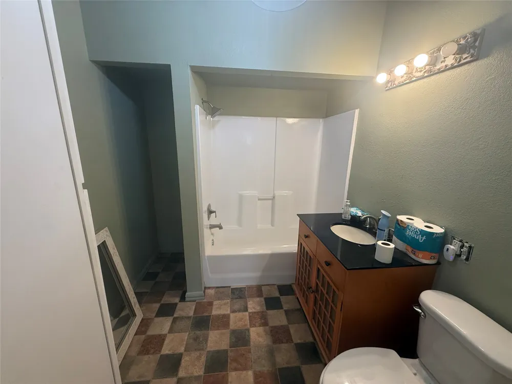 1910 E 9th Street Okmulgee, OK 74447