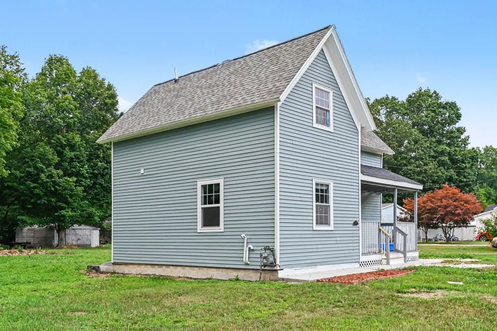 533 W Main Street Hartford City, MI 49057