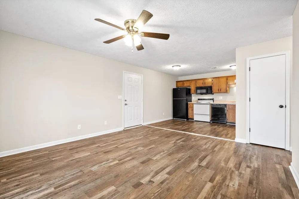 3243 Tower Dr #E Clarksville, TN 37042