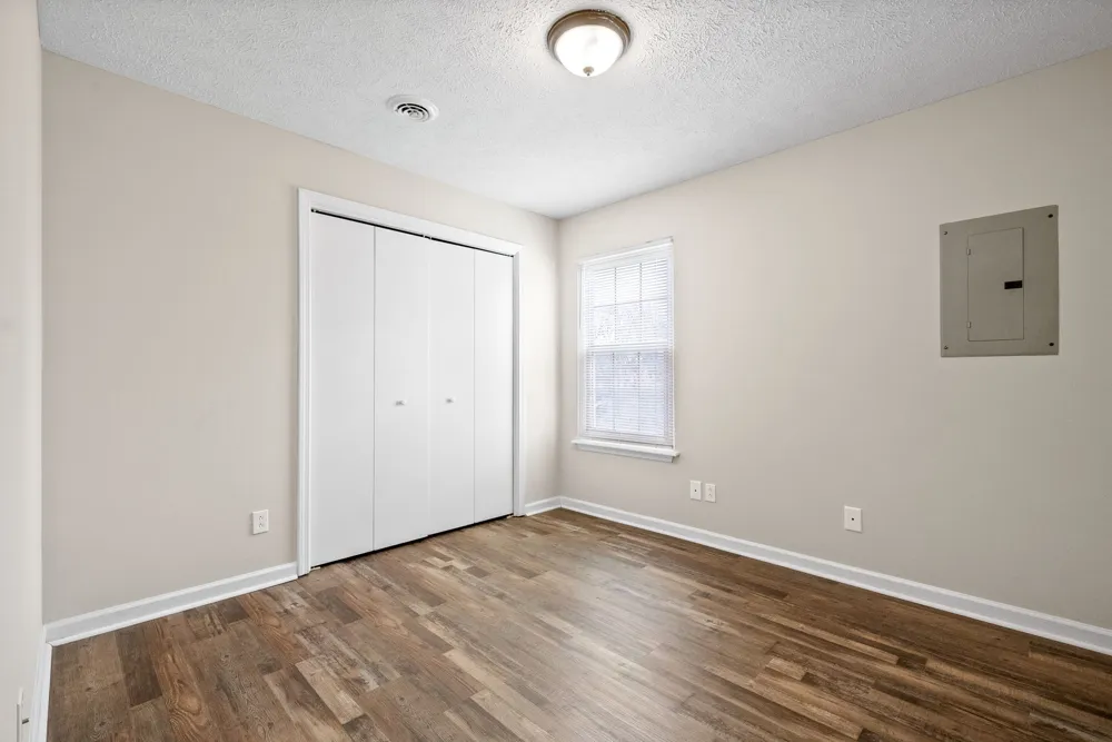 3243 Tower Dr #E Clarksville, TN 37042