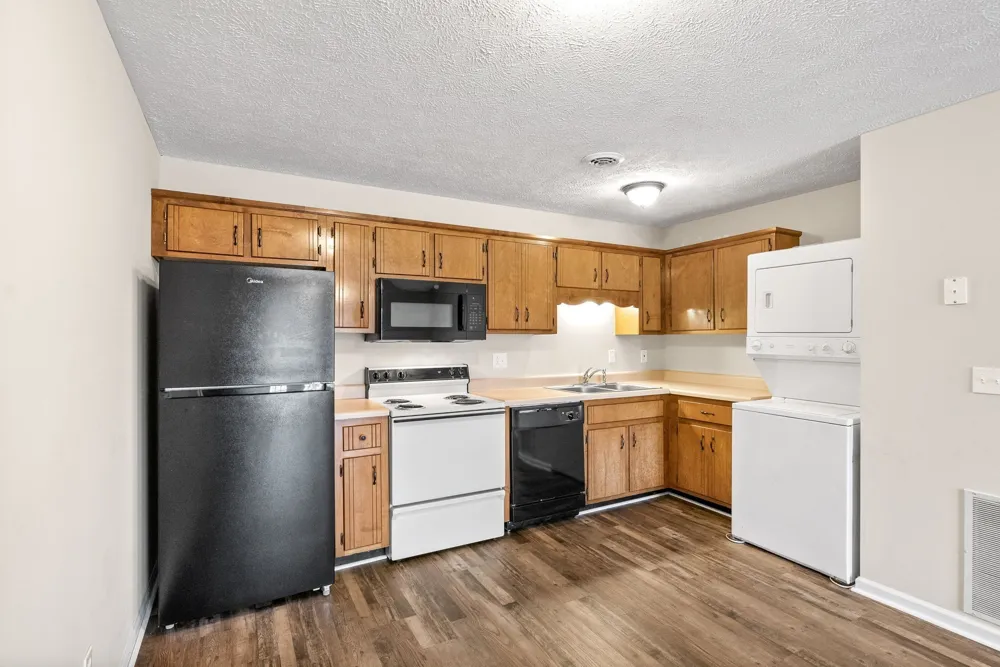 3243 Tower Dr #E Clarksville, TN 37042