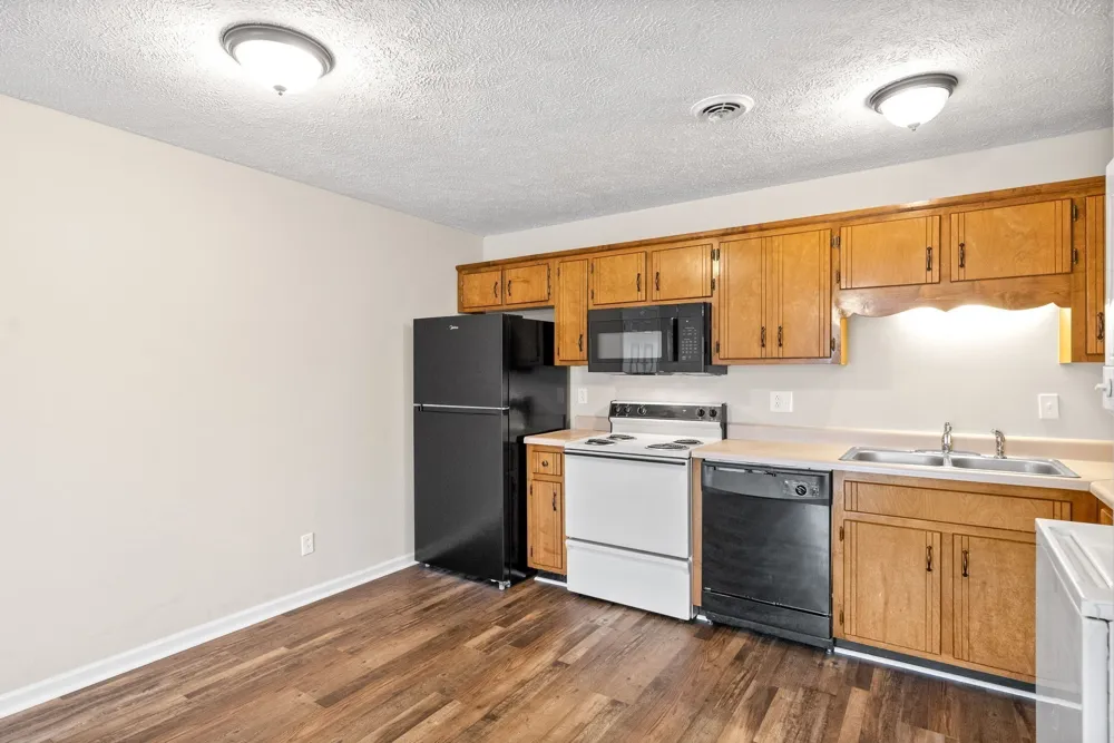 3243 Tower Dr #E Clarksville, TN 37042