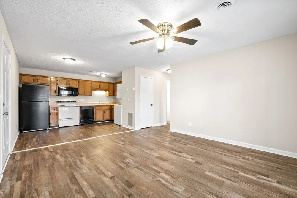 3243 Tower Dr #E Clarksville, TN 37042