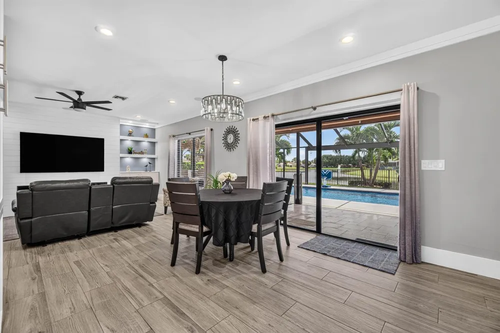 3725 CYPRESS LAKE DRIVE Lake Worth, FL 33467