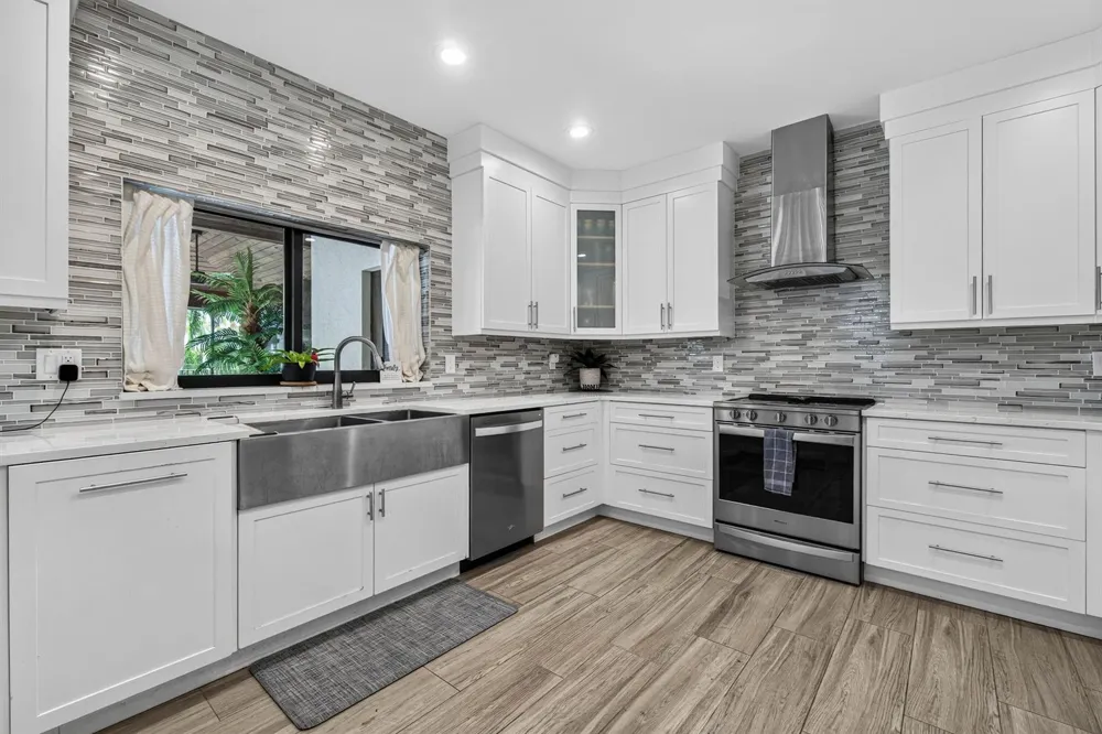 3725 CYPRESS LAKE DRIVE Lake Worth, FL 33467