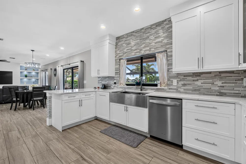 3725 CYPRESS LAKE DRIVE Lake Worth, FL 33467