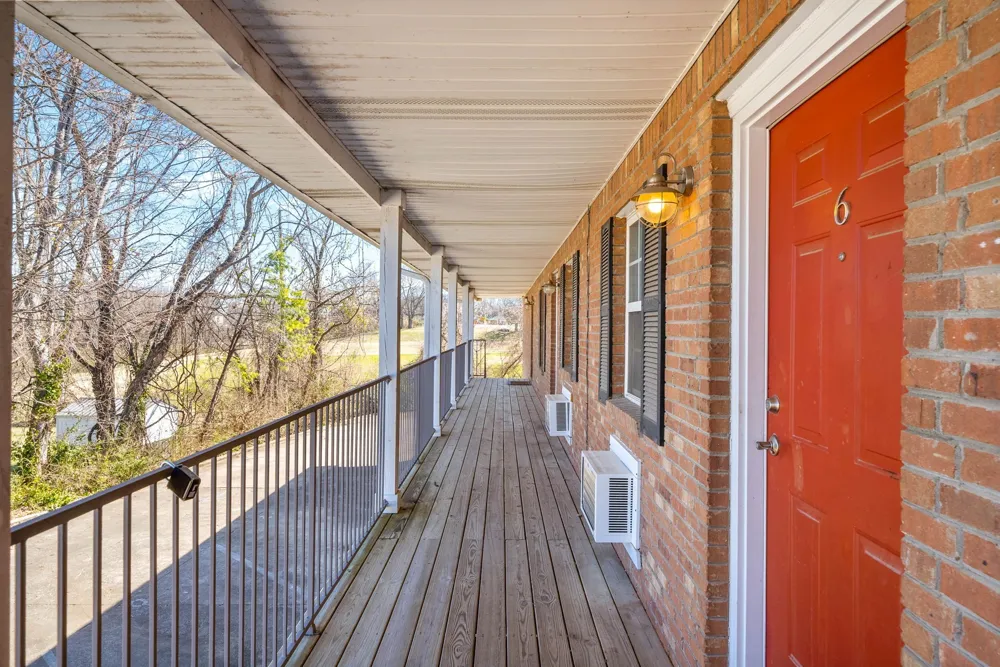 765 Robb Ave #7 Clarksville, TN 37040