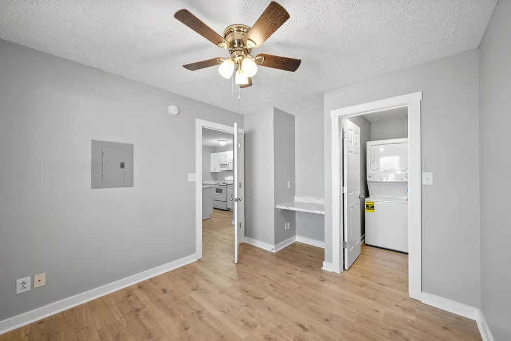 765 Robb Ave #7 Clarksville, TN 37040