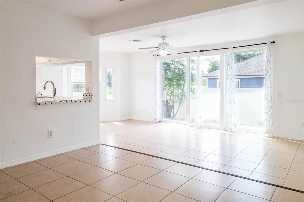 275 MANGO DRIVE #A Davenport, FL 33897