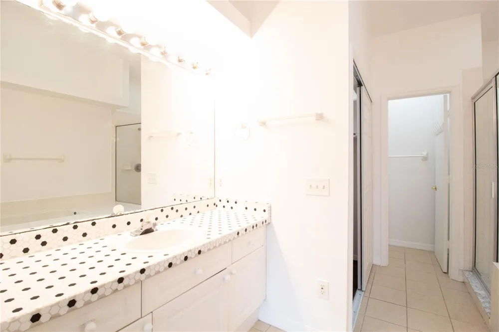 275 MANGO DRIVE #A Davenport, FL 33897