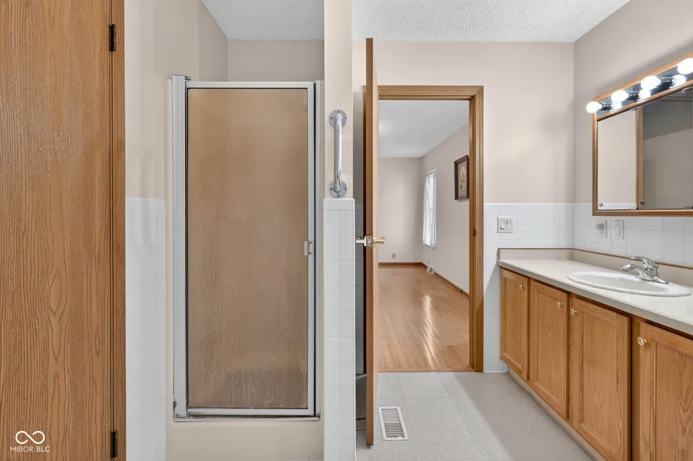 1427 Innsdale Drive New Castle, IN 47362