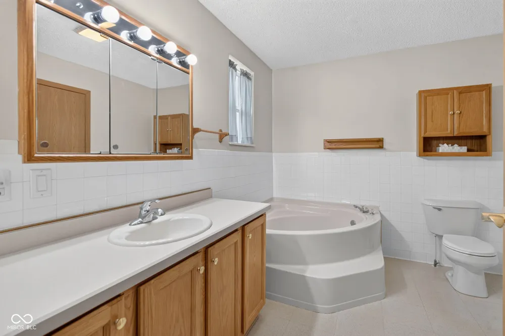 1427 Innsdale Drive New Castle, IN 47362