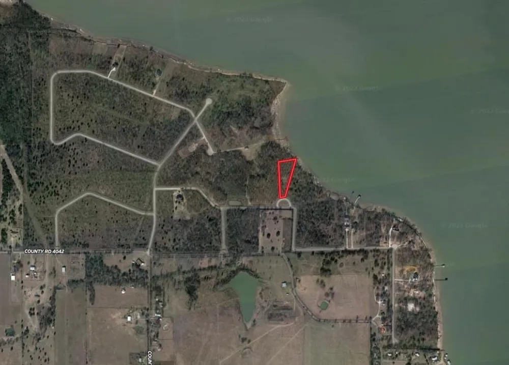 8423 Southern Shore Court Kemp, TX 75143