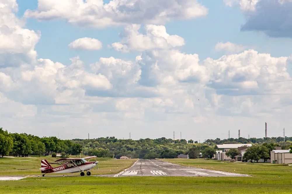 2180 Middlewood Circle Granbury, TX 76049