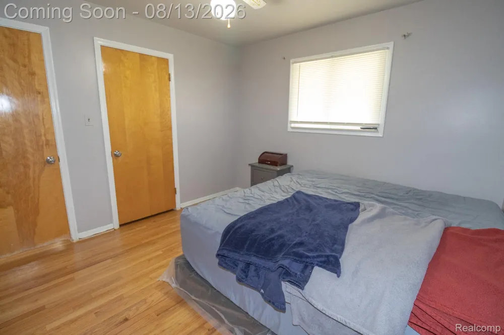 141 Lathers Street Garden City City, MI 48135