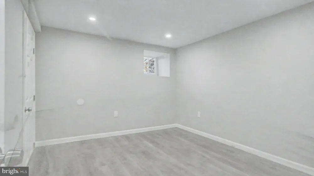2810 SUFFOLK AVENUE Baltimore, MD 21215