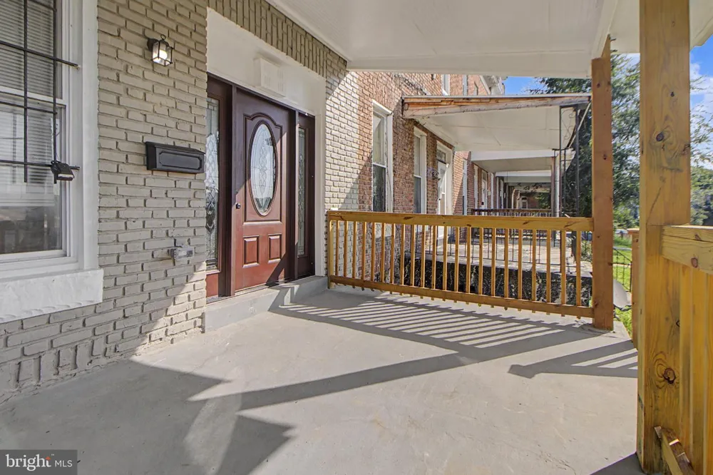 2810 SUFFOLK AVENUE Baltimore, MD 21215