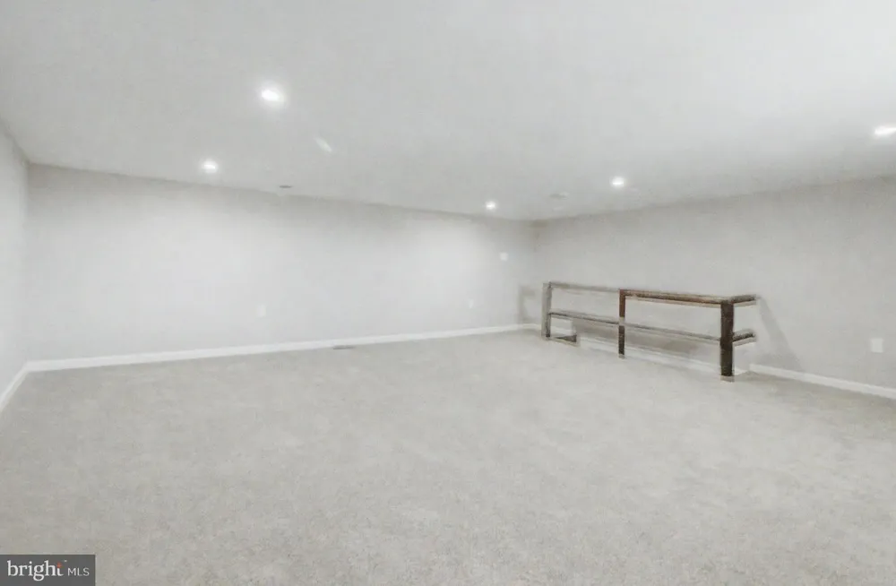 2810 SUFFOLK AVENUE Baltimore, MD 21215