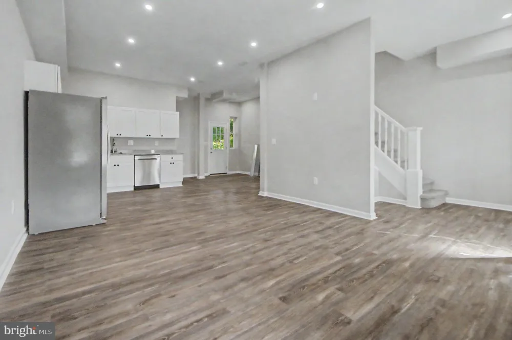 2810 SUFFOLK AVENUE Baltimore, MD 21215