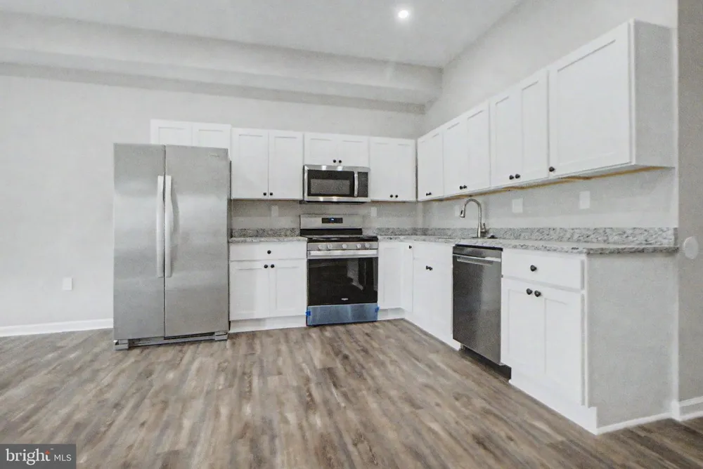 2810 SUFFOLK AVENUE Baltimore, MD 21215