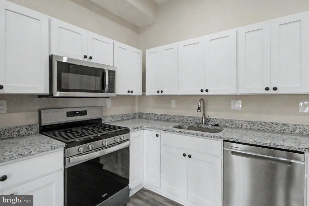 2810 SUFFOLK AVENUE Baltimore, MD 21215