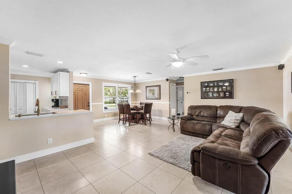 9393 Gettysburg Road Boca Raton, FL 33434