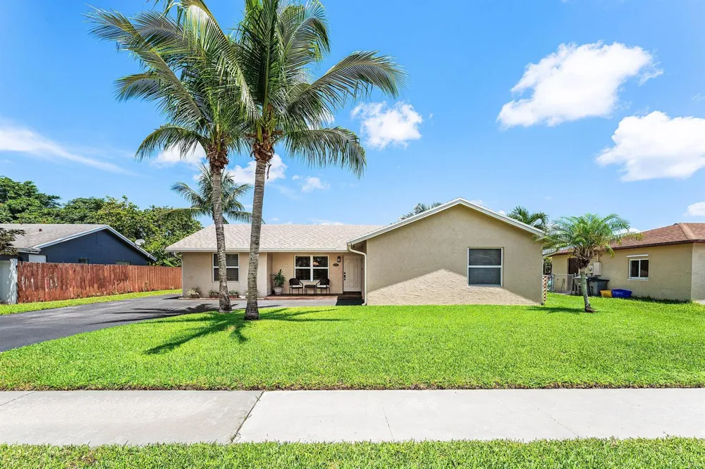 9393 Gettysburg Road Boca Raton, FL 33434