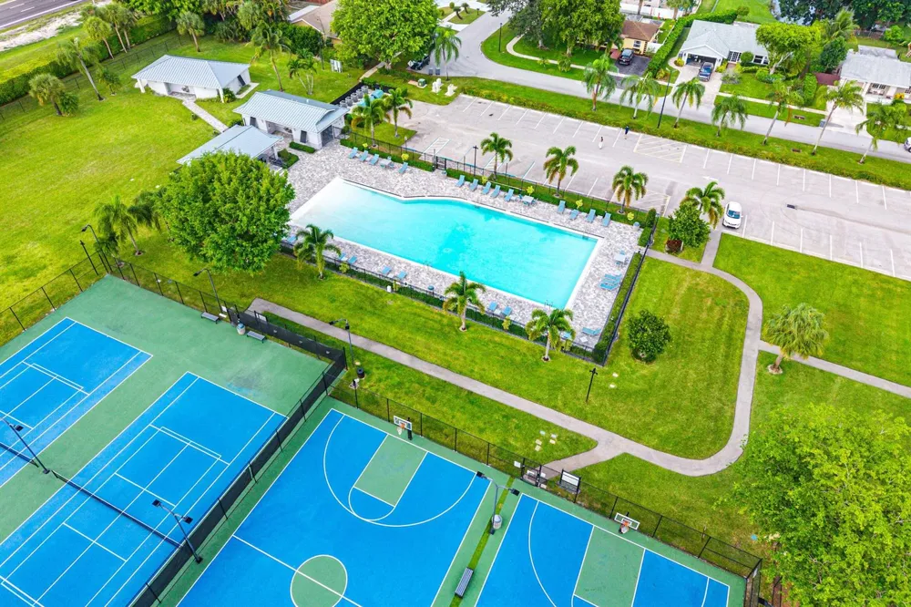 9393 Gettysburg Road Boca Raton, FL 33434