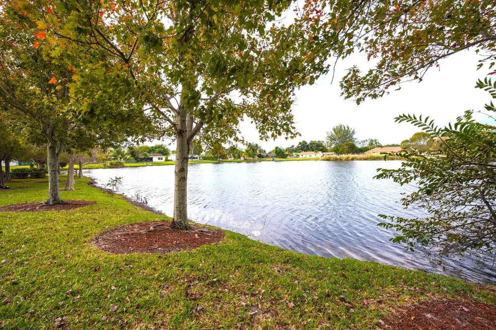 9393 Gettysburg Road Boca Raton, FL 33434