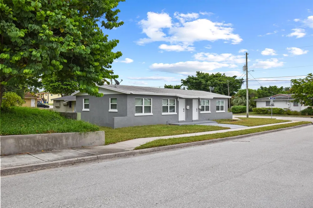 968 W 9TH STREET #A1 Riviera Beach, FL 33404