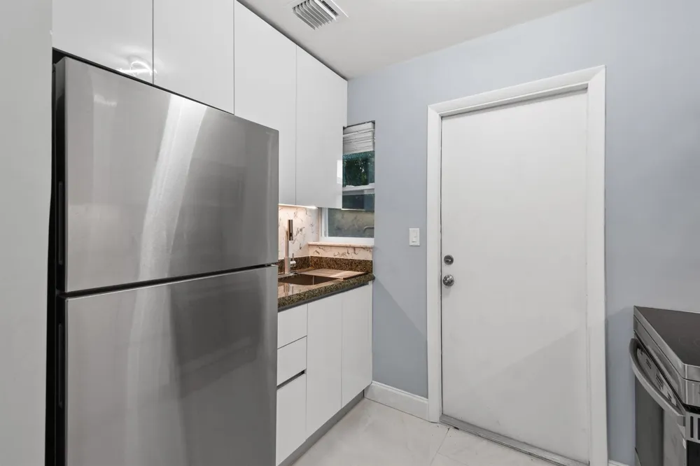 968 W 9TH STREET #A1 Riviera Beach, FL 33404