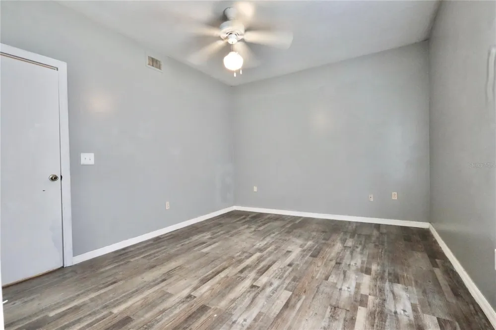 5578 METROWEST BOULEVARD #1-201 Orlando, FL 32811