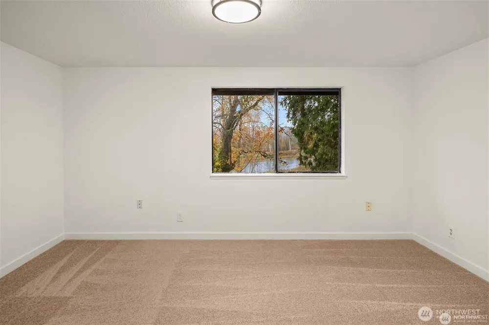 10304 296th Avenue NE Carnation, WA 98014