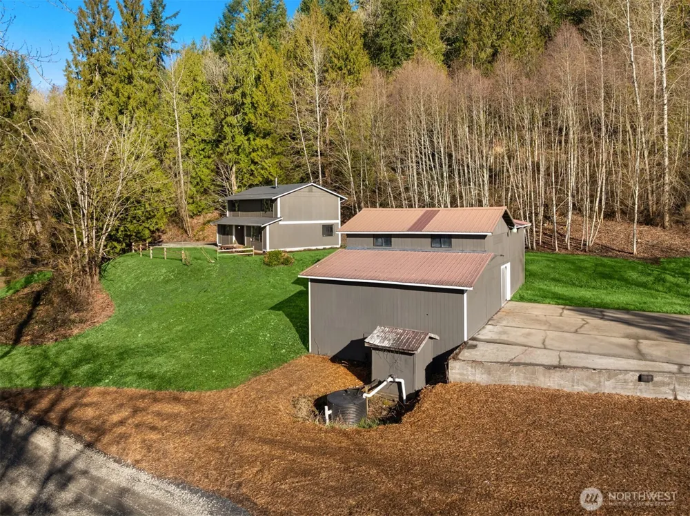 10304 296th Avenue NE Carnation, WA 98014
