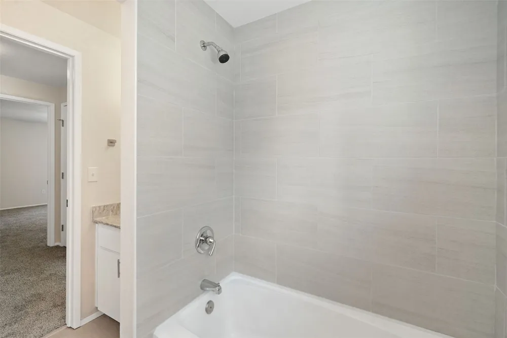 5608 99th Street Ct E Puyallup, WA 98373