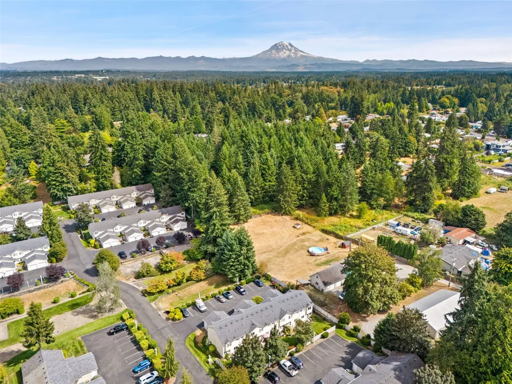 5608 99th Street Ct E Puyallup, WA 98373