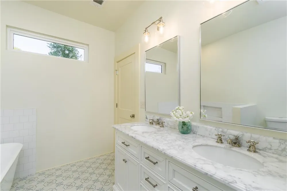 3117 Semmes Street East Point, GA 30344