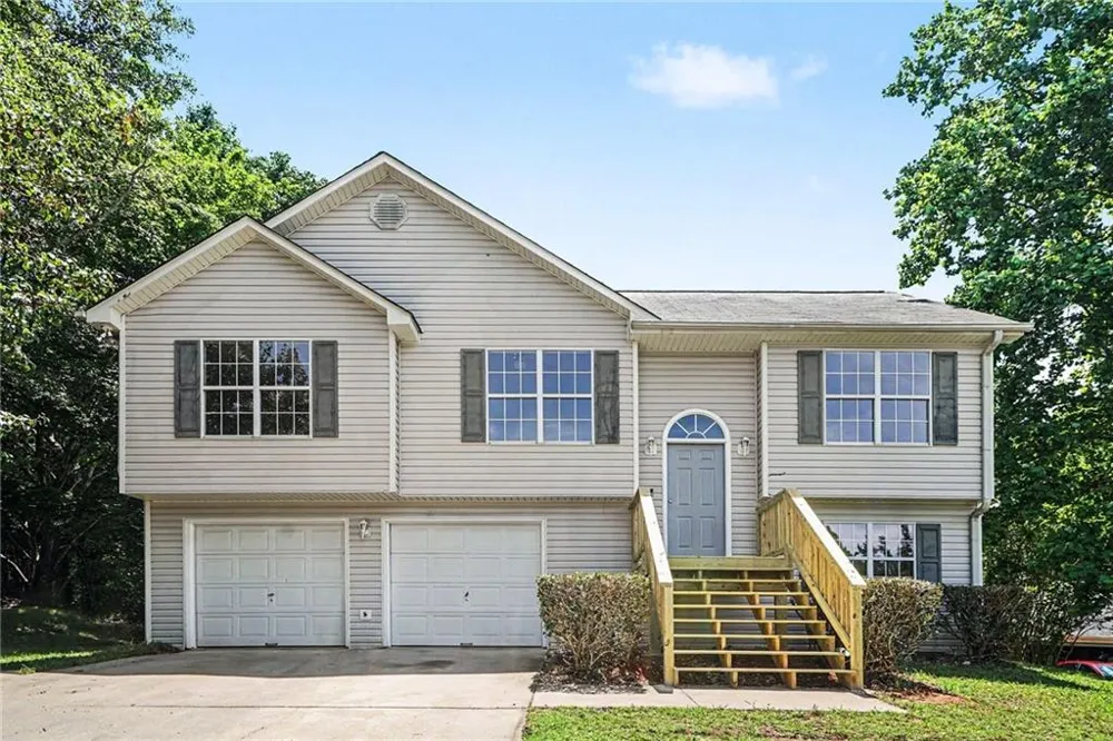 4967 Mckinley Drive Lula, GA 30554