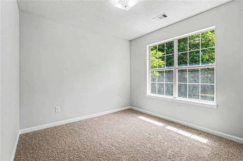4967 Mckinley Drive Lula, GA 30554