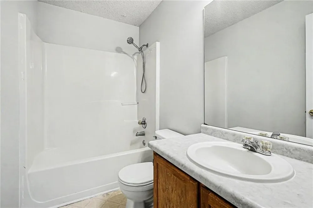 4967 Mckinley Drive Lula, GA 30554