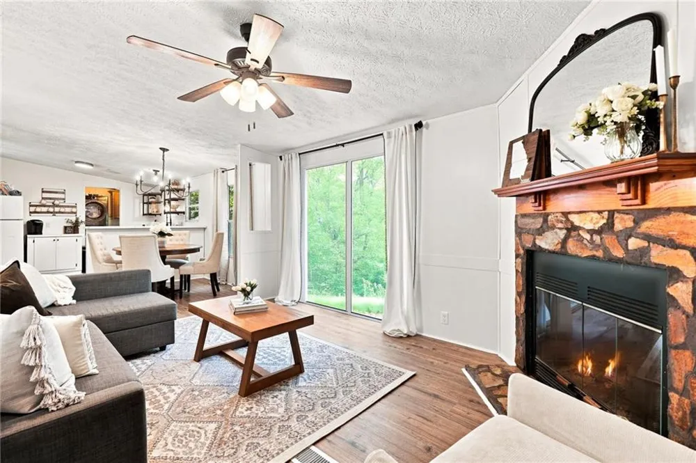 143 Brandon Way Ellijay, GA 30540