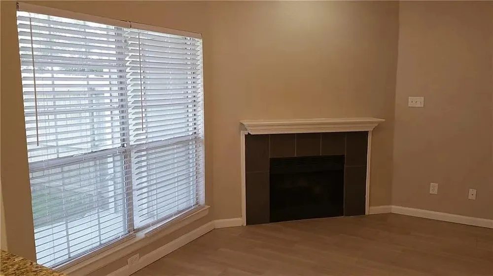 4113 Esters Road #604 Irving, TX 75038