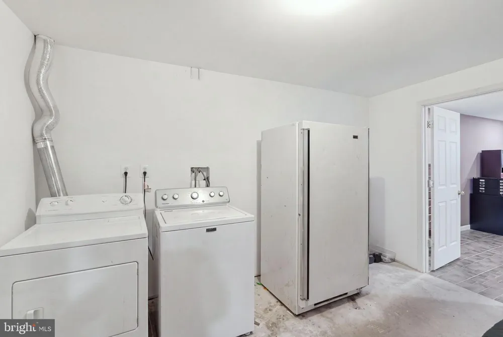2424 VIDALIA COURT Waldorf, MD 20601