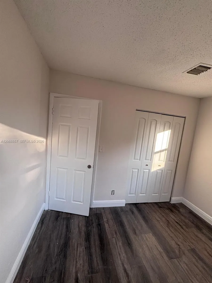 4145 SW 19th St #1 West Park, FL 33023
